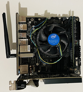 Intel i3 9100F + B360 ITX + 16GB DDR4 + nVidia GT 1030 2GB (1 foto / 3)