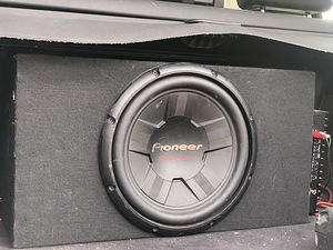 Комплект сабвуфера RMS 200W BMW E46 box (3 фото из 6)