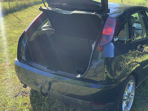 Ford Focus 1.8TDDi 66kw Ghia (4 foto / 10)