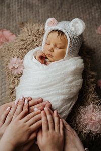 Vastsündinu Newborn fotosessioon (2 foto / 7)