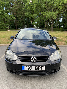 Volkswagen Golf 5 (1 foto / 4)