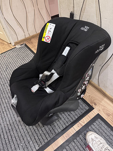 Turvatool 0-18kg Britax Römer (4 foto / 5)