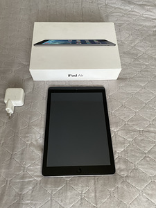 iPad air 1st gen wifi+cell (2 foto / 3)
