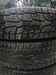 Hankook 215/75 R16C (3 foto / 5)