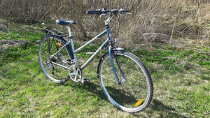 АМЕРИКАНСКИЙ ОБСЛУЖЕННЫЙ ВЕЛОСИПЕД "SCHWINN" (3 фото из 3)