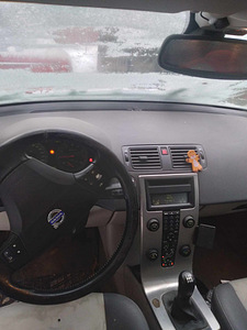 Volvo v50 бензин (1 фото из 7)