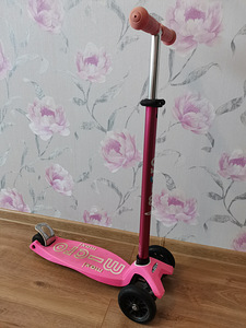 Tõukeratas Micro Maxi (2 foto / 2)