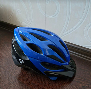 Kiiver 48-56cm (1 foto / 3)