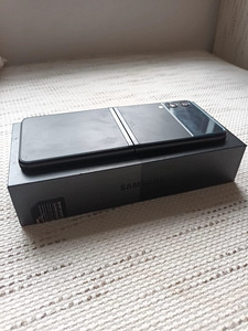 Galaxy z flip3 5g 256gb (2 foto / 4)