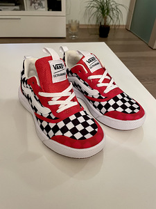 Vans обувь / кроссовки для детей (2 фото из 3)