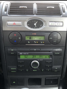 Ford Mondeo universal 2.0dizel 96KW (10 foto / 12)