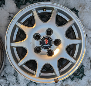 15-дюймовые колеса SAAB (2 фото из 6)