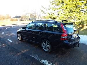 Volvo v50 (3 фото из 5)