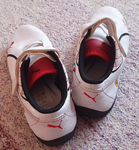 Puma Ferrari tossud,34,stp.21sm (3 foto / 3)