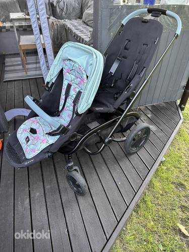 Quinny Hubb kahe lapse käru