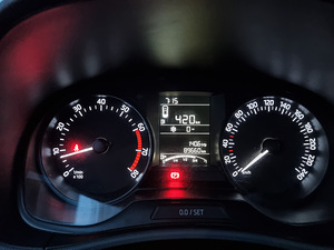 Skoda fabia 2017 (6 foto / 12)