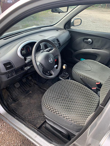Nissan Micra (4 foto / 5)