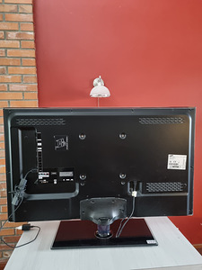 Samsung UE40D5000 40" (3 фото из 6)