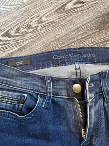 Calvin Kleini teksad