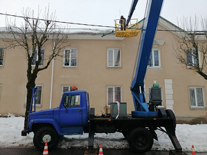 Ettevõte pakub tõstukauto teenuseid( kõrgus 18m.) (1 foto / 10)