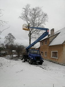 Ettevõte pakub tõstukauto teenuseid( kõrgus 18m.) (2 foto / 10)
