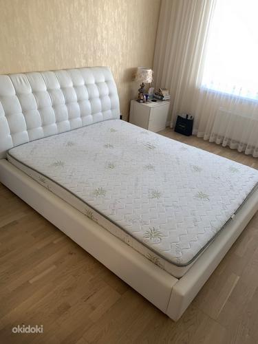 Кровать 160x200 (фото #1)