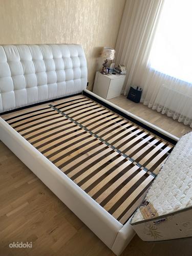 Кровать 160x200 (фото #3)