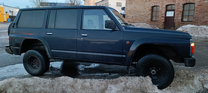 Nissan Patrol GR/Y60 (4 foto / 8)