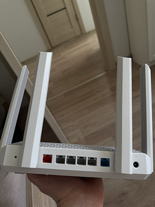 Keenetic TITAN BE7200 Mesh Wi-Fi 7 Multi-Gigabit Router (4 foto / 5)