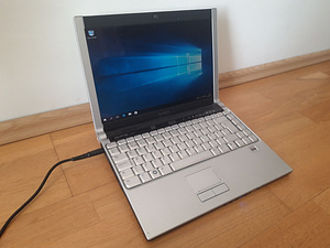 Стильный ноутбук Dell XPS M1330