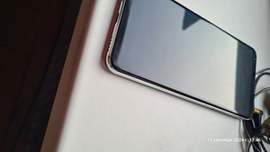 LG V30 (4/64 GB, Qualcomm 835, ESS Sabre Quad DAC, Hi-Res) (3 foto / 4)
