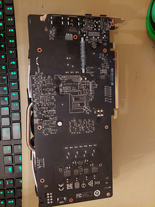 Gtx 1060 6gb armor msi (1 foto / 2)