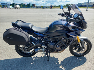 Yamaha Tracer 900 2016 (2 foto / 4)