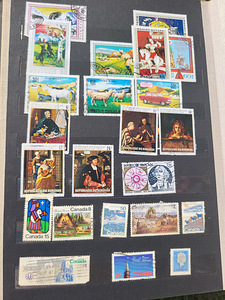 Альбомы для марок (7 фото из 9)