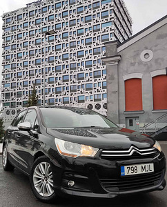 Citroen C4 Collection (3 фото из 13)