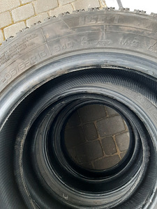 Lamellrehv Nankang Ice Activa Ice-1 205/55 R16 94Q XL (6 foto / 6)
