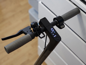 Xiaomi Mi Electric Scooter 1S (4 foto / 9)