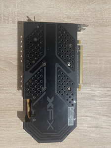 XFX Radeon RX 580 8GB (2 foto / 4)