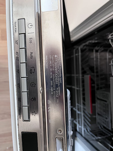 Bosch sisseehitatav nõudepesumasin SGV4HTX31E/01 (1 foto / 2)