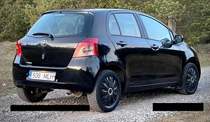 Toyota Yaris (3 foto / 7)