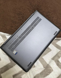 Lenovo Yoga Slim 7 14ARE05 (82A20005MX) (3 foto / 6)