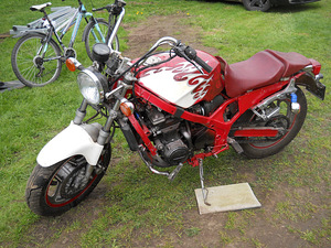 Kawasaki zx 600a (1 фото из 3)