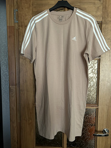 Adidas kleit, suurus M. (1 foto / 1)