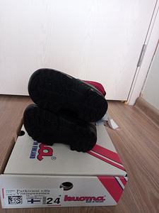 Uued talvesaapad Kuoma r.24 (5 foto / 5)
