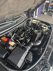 Land Rover Range Rover Sport 3.0d 2013 (12 foto / 12)