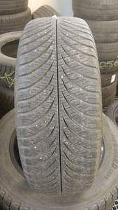 Goodyear 215/60 R16 (1 foto / 2)