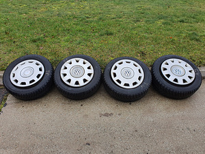 195/65R15 Audi/VW veljed koos rehvidega ja ilukilpidega (4 foto / 9)