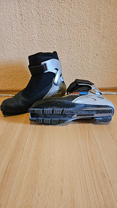 Suusasaapad Salomon nr 42 (2 foto / 2)