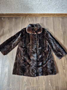 Naaritsakasukas Vintage M/L (1 foto / 7)