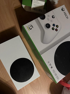 Peaaegu uus xbox seeria s 512gb. (1 foto / 3)